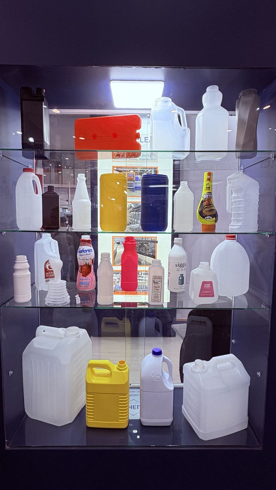 Vitrina de envases soplados